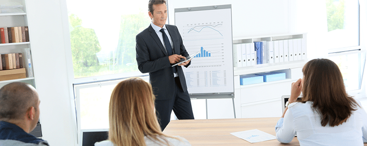 change management communication timing